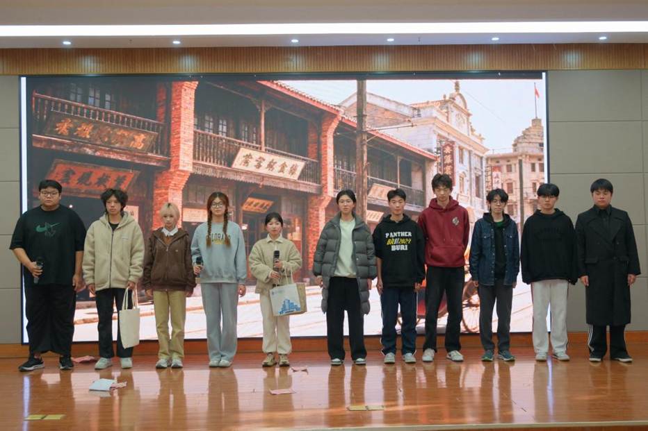 f6407699d573312648f7e1a17bd47775